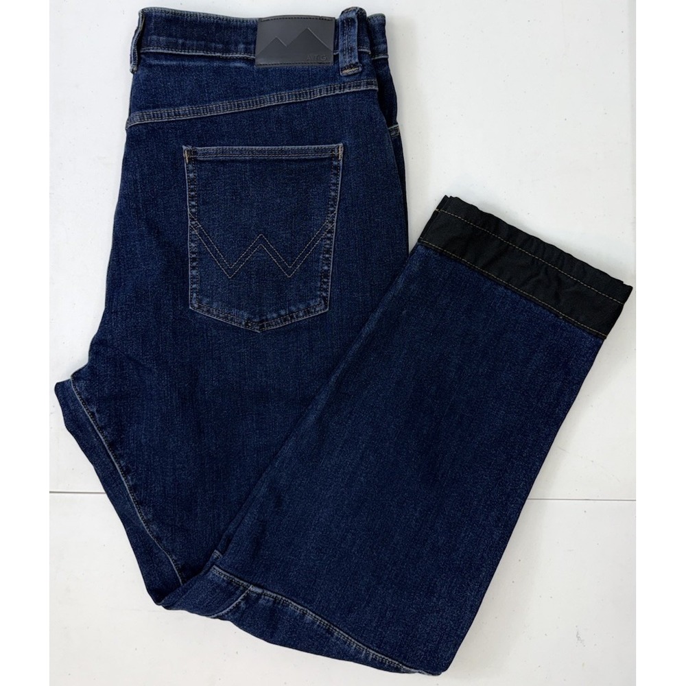 Wrangler All Terrain ATG Jeans Mens 38x30 Utility Fits 38x29 Outdoor Kick Plate